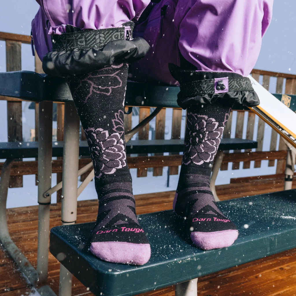 Darn Tough 8056 Women's Dahlia OTC Lightweight Snow Sock